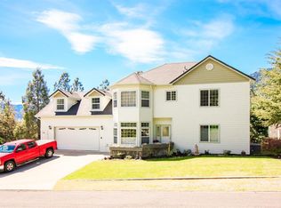 1005 Broadway St, Rogue River, OR 97537