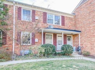 127 Talbott St #127, Rockville, MD 20852