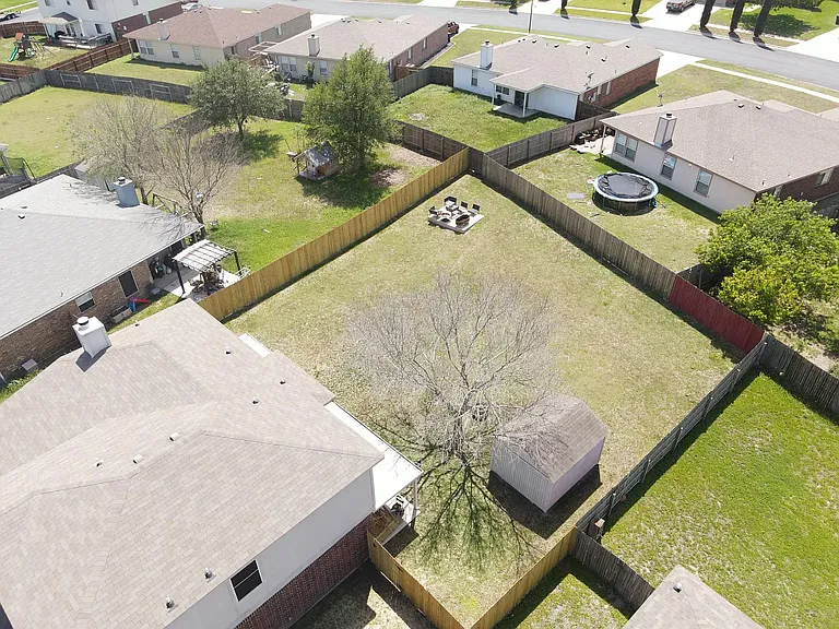4303 Rainlily St — Photo 11
