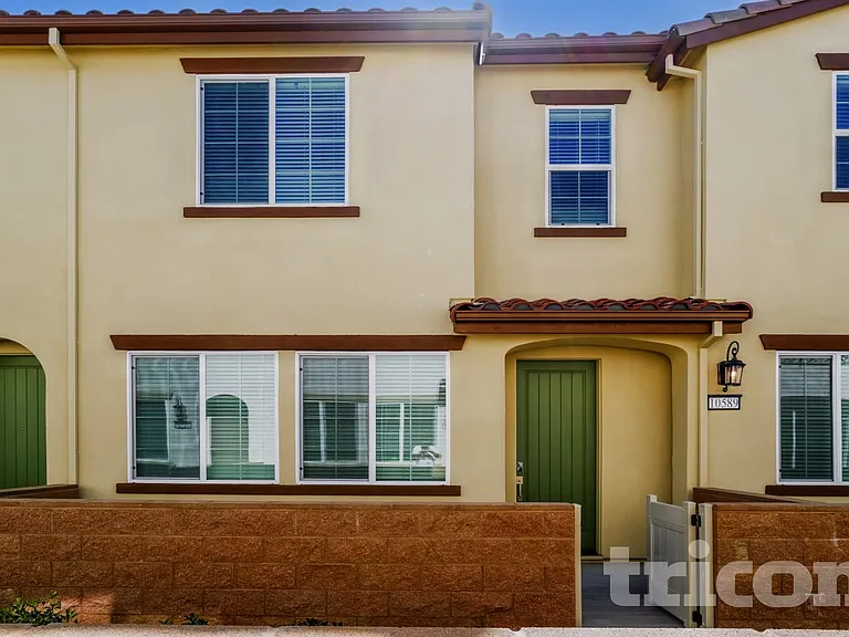 10589 Gato Ct — Photo 1