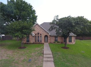 1413 Frenchmans Dr, Desoto, TX 75115