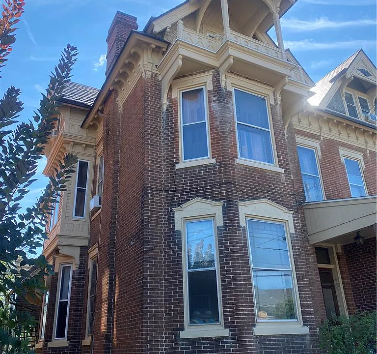 24 W Main St #1