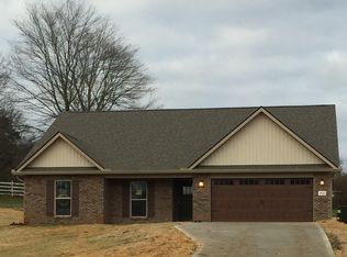 2920 Big Springs Rd, Friendsville, TN 37737