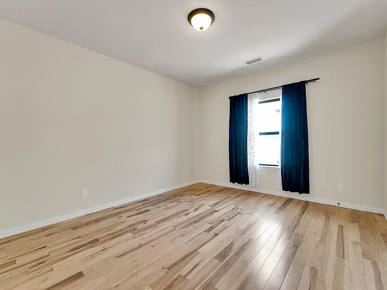 1602 Meg Dr — Photo 29
