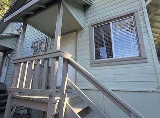 23471 Knapps Cutoff Cutoff APT 4, Crestline, CA 92325