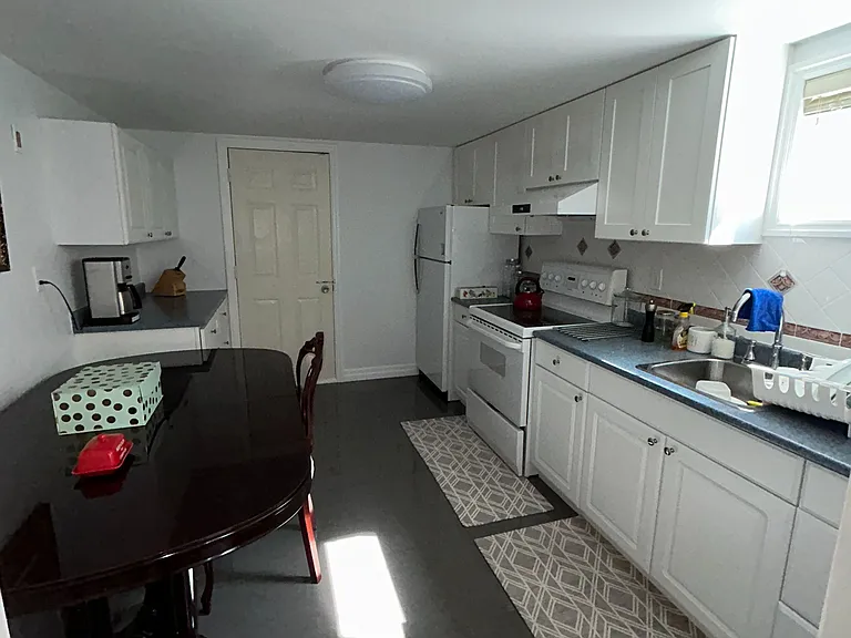 110 Trinnell Blvd — Photo 8
