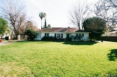 1st image of 22530 Saticoy St