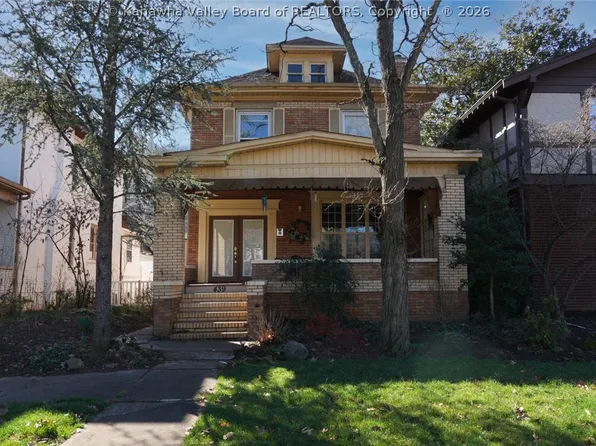 439 13th Ave, Huntington, WV 25701