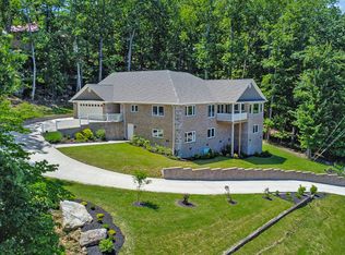 38 Markham Ter, Crossville, TN 38558