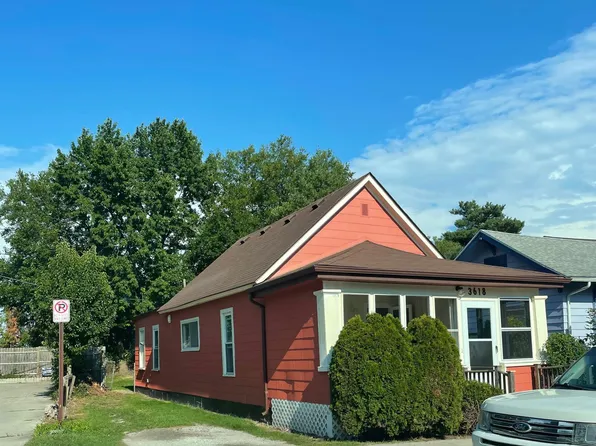 3618 Lakeside Ct, Port Huron, MI 48060