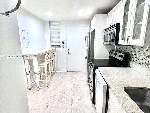2nd image of 3660 NE 166th St APT 405