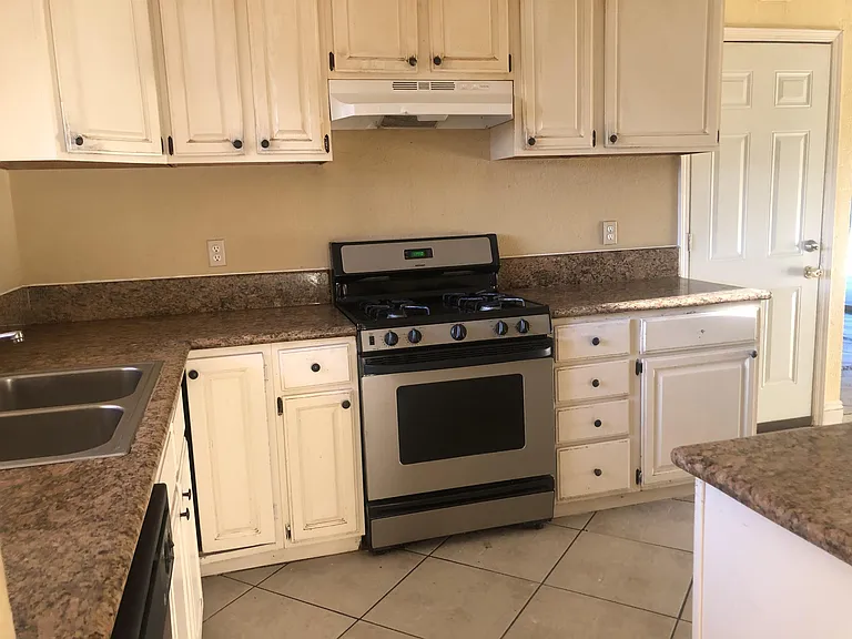 7701 Rotherton Way #103-C — Photo 5