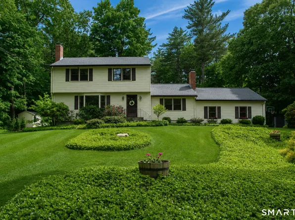 48 Quorn Hunt Road, Simsbury, CT 06092