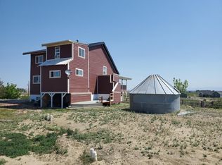 1118 Barrows Rd, Powell, WY 82435