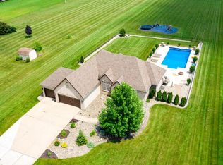 69419 Christiana Lake Rd, Edwardsburg, MI 49112