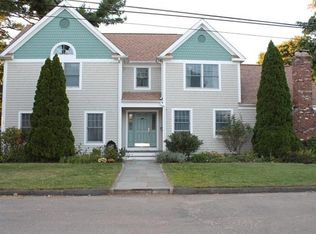9 River Dr, Norwalk, CT 06855