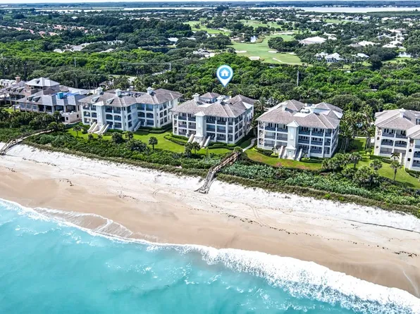 90 Beachside Dr APT 301, Orchid, FL 32963
