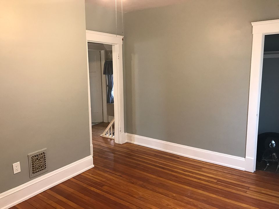 2nd floor bedroom 1