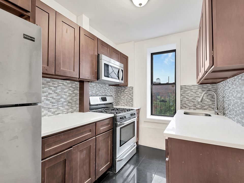 1st image of 1045 Union St APT 4F