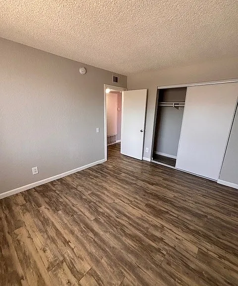 5344 Rex Ave #8 — Photo 3