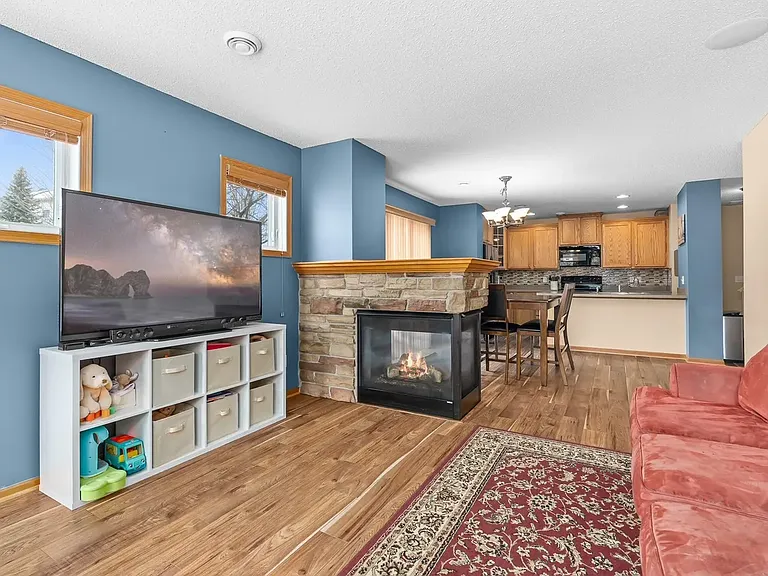 10864 Kingsfield Ln — Photo 1