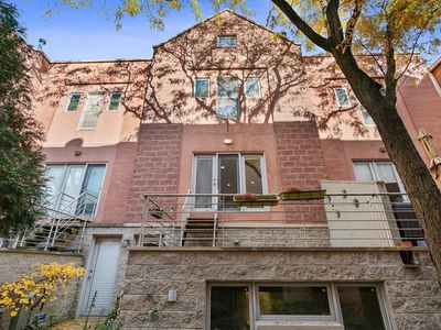 2940 N Lakewood Ave APT 6, Chicago, IL, 60657