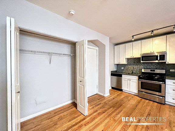 3rd image of 2834 W Palmer St APT 205