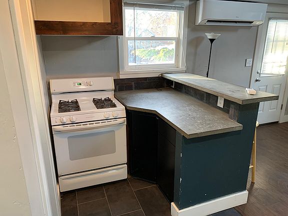 5th image of 1802 E 3170 S