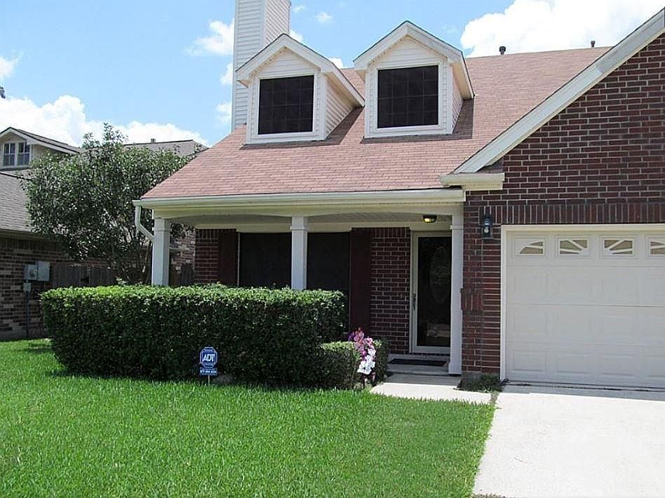 1st image of 312 Cypress Ln