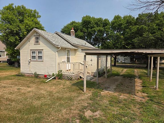 3rd image of 267 2nd St SW