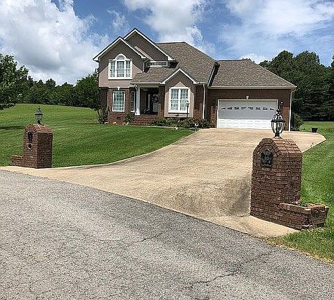 2nd image of 55 Saras Ln