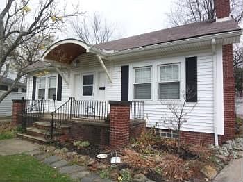 2nd image of 5303 Oakmont Dr