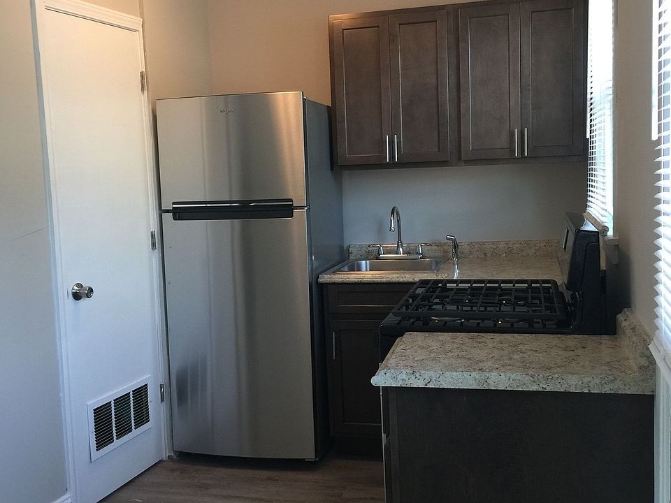 1st image of 710 Lone Oak Rd #207F