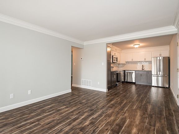 3rd image of 12806 Portulaca Dr APT F