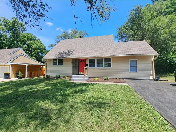 7008 E 86th St, Kansas City, MO 64138
