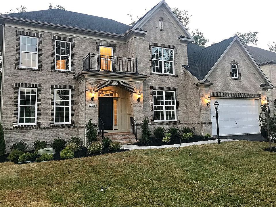 1st image of 12124 Hickory Falls Ct