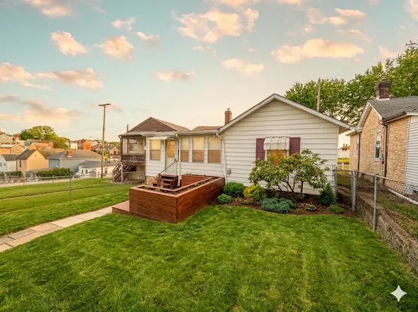 130 Whitaker St, Homestead, PA 15120