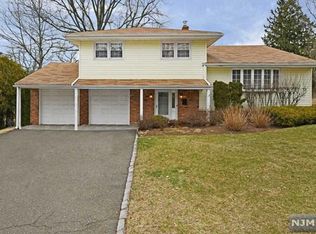 401 New Bridge Rd, New Milford, NJ 07646