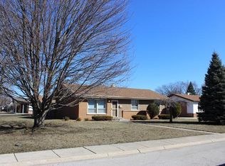5446 Fairway Dr, Crestwood, IL 60445