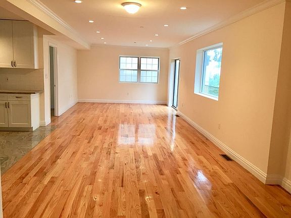 3rd image of 223-19 Mia Dr #19