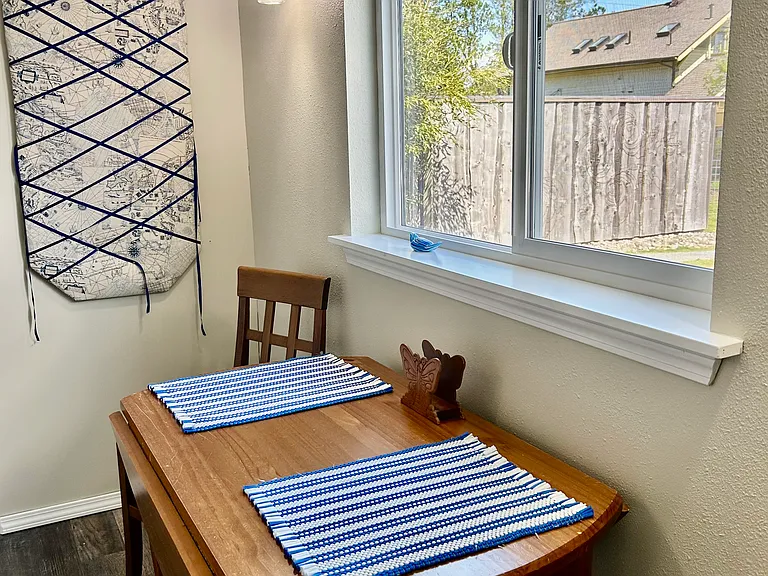 1511 L Ave — Photo 21