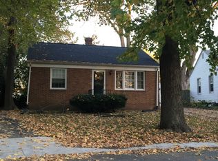 33 Bonnie Ct, Springfield, IL 62704