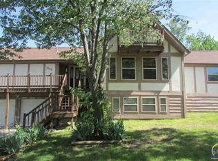 3740 SW Worwick Town Rd, Topeka, KS 66610