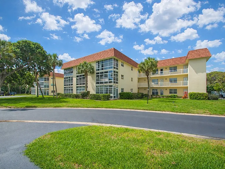 5554 Highway A1A #201 — Photo 34
