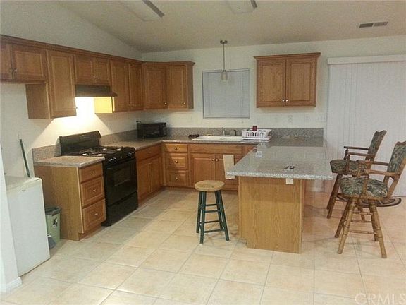 2nd image of 8937 Eucalyptus Ave