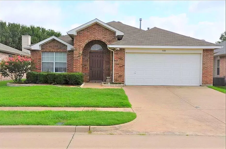 3108 Creekwood Dr