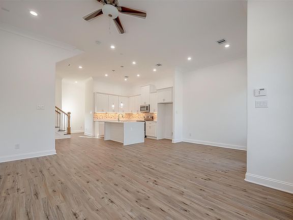 5th image of 8449 Jutland Rd #B