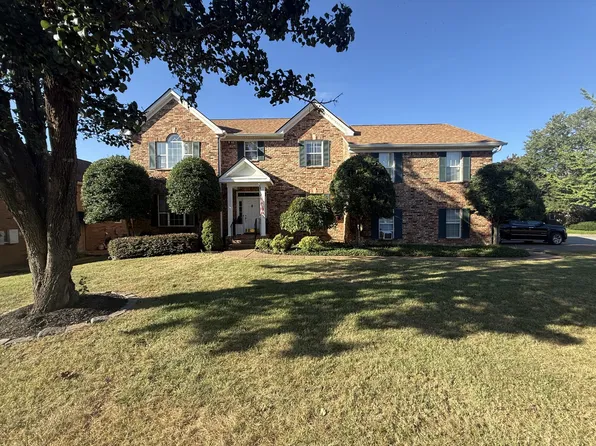 7900 River Fork Dr, Nashville, TN 37221