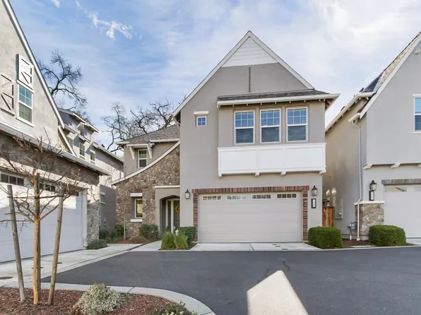 7548 Twin Bridges Ln, Citrus Heights, CA 95610