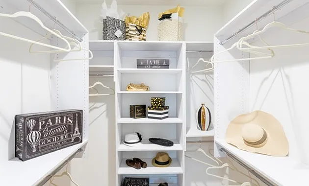 Encore Apartments closet